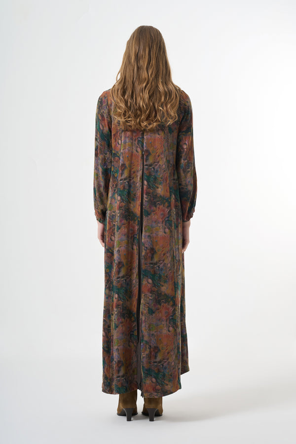 Elegant Plus-Size Maxi Dress