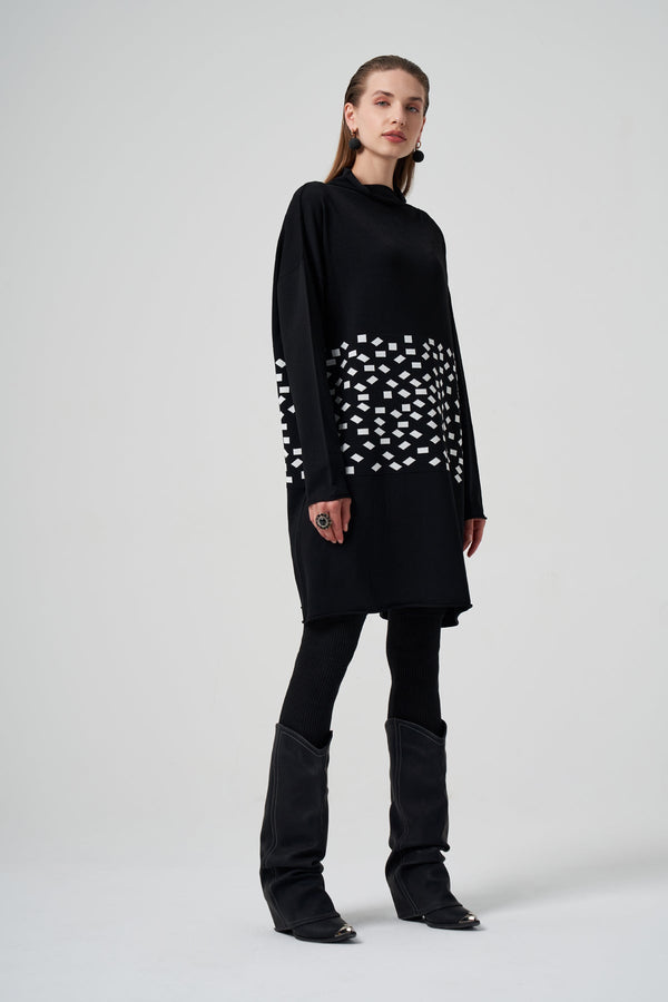 Geometric Motif Patterned Knitwear
