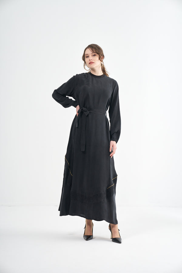 Embroided Elegant Flow Belted Dress