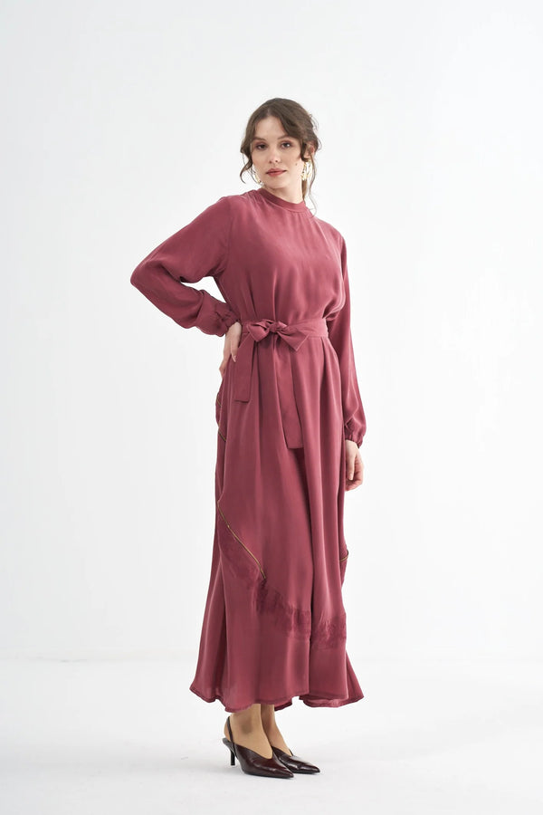 Embroided Elegant Flow Belted Dress
